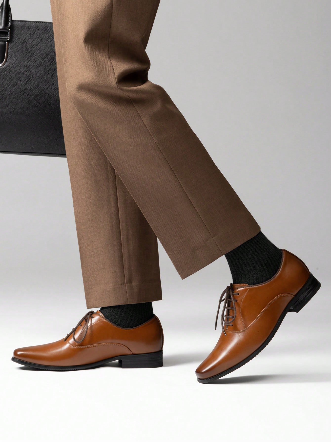Bruine Oxford-schoenen voor he - Formal Men Daily Wear Footwear recensie en prijs